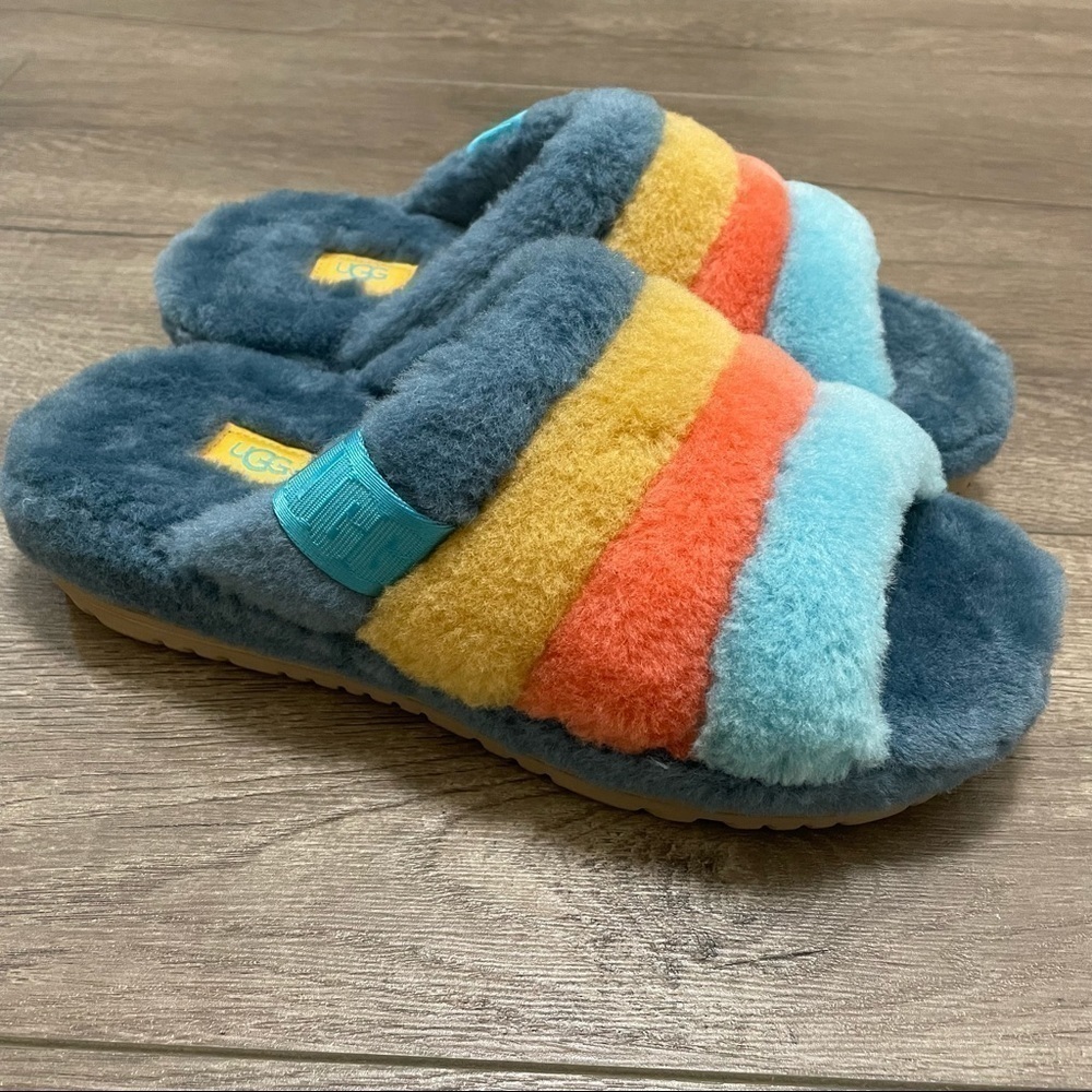 UGG MEN FLUFF YOU STRIPES MARINA BLUE FAUX FUR SLIPPERS US 8 NEW